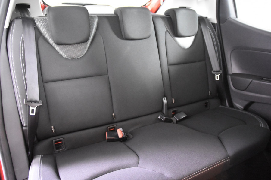 Renault Clio 0.9 TCe Zen Limited *1ste Eigenaar*Navigatie*Airco*