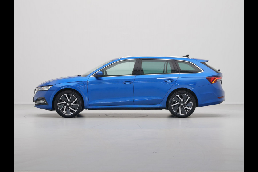 Škoda Octavia Combi 1.4 TSI 204pk iV PHEV Style First Edition Navigatie Camera Matrix Led Stoelverwarming
