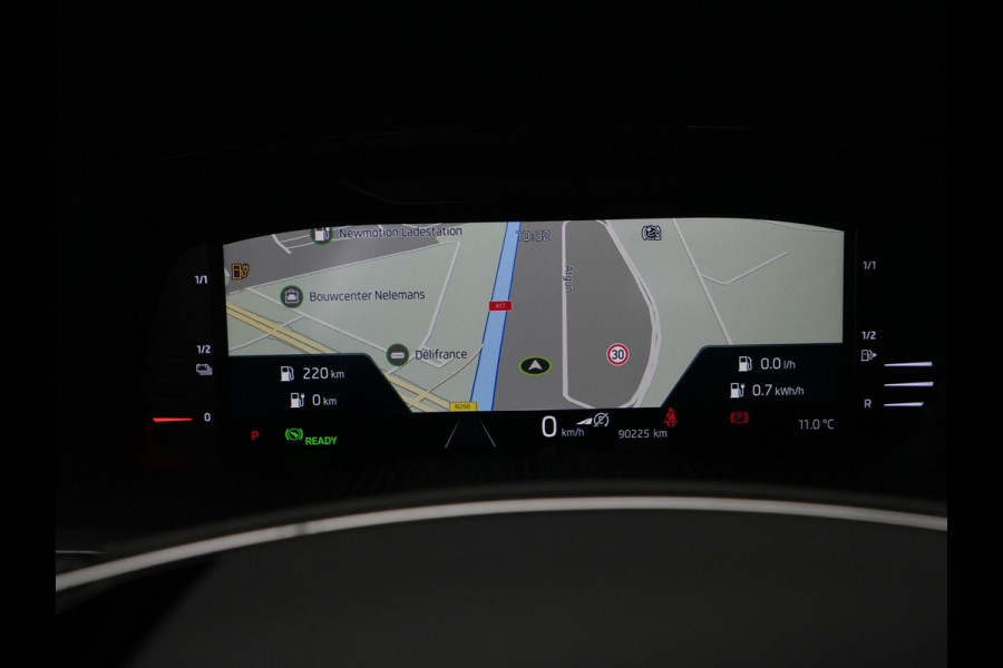Škoda Octavia Combi 1.4 TSI 204pk iV PHEV Style First Edition Navigatie Camera Matrix Led Stoelverwarming