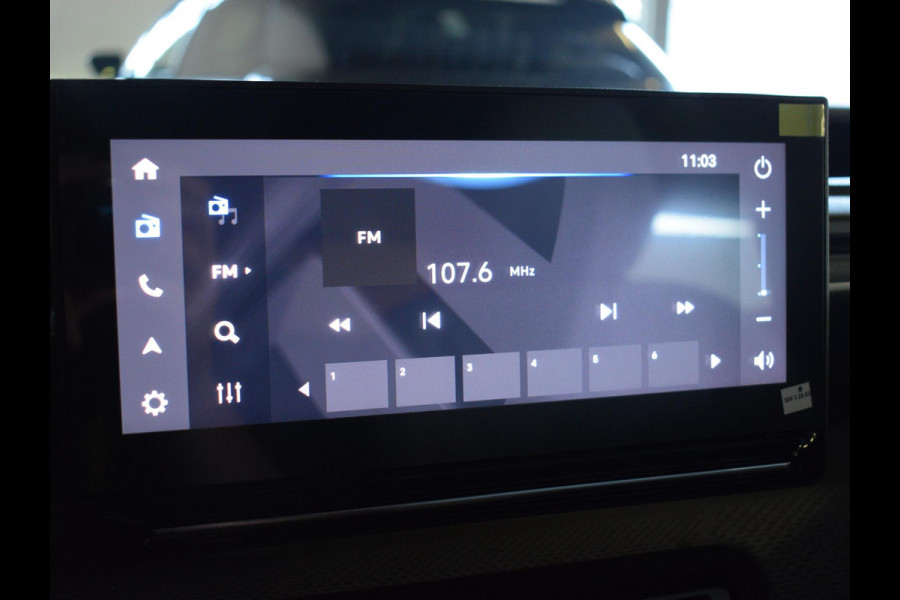 Citroën ë-C3 Max 113pk 44 kWh 3 FASE | ACHTERUITRIJCAMERA MET SENSOREN | NAVIGATIE & CARPLAY | E.C.C. | UIT VOORRAAD LEVERBAAR