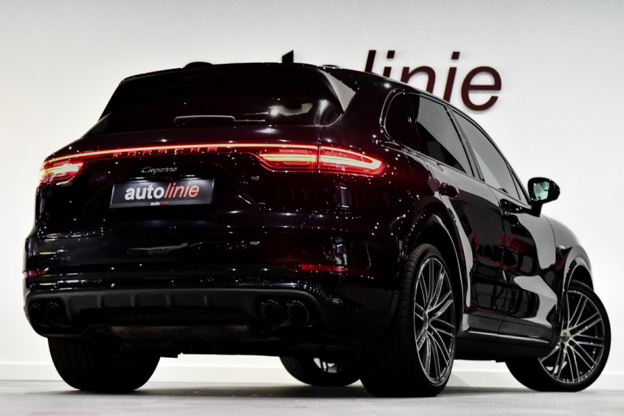 Porsche Cayenne 3.0 E-Hybrid. Sport Design, Chrono, Pano, Luchtv, 18 Weg, ACC, 360, Keyless, Bose, Trekh, CarPlay!