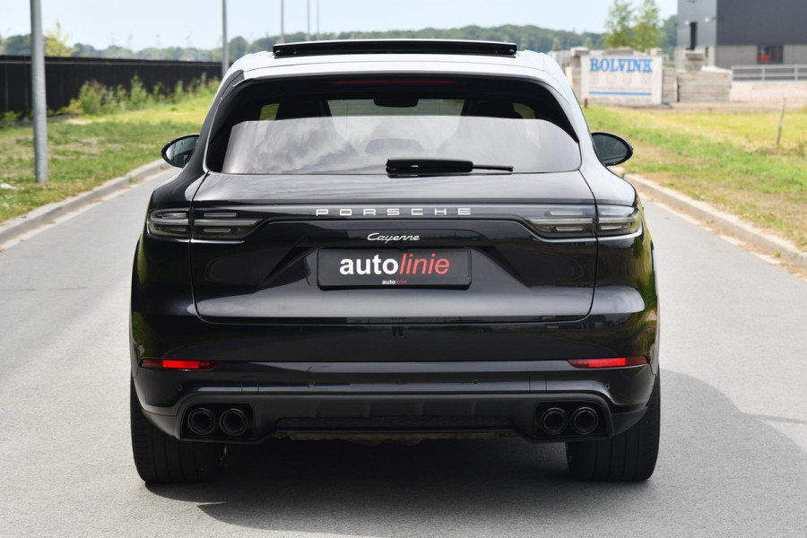 Porsche Cayenne 3.0 E-Hybrid. Sport Design, Chrono, Pano, Luchtv, 18 Weg, ACC, 360, Keyless, Bose, Trekh, CarPlay!