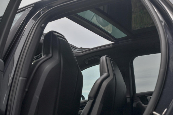 Porsche Cayenne 3.0 E-Hybrid. Sport Design, Chrono, Pano, Luchtv, 18 Weg, ACC, 360, Keyless, Bose, Trekh, CarPlay!