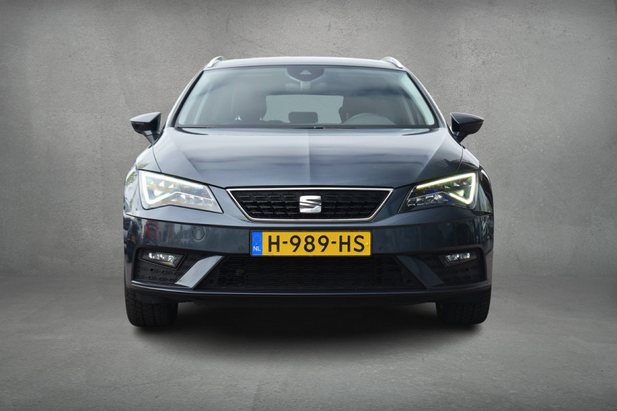Seat León ST 1.5 TSI Style Ultimate Edition | Apple CarPlay | Leer/ Alcantara | Camera | Climate