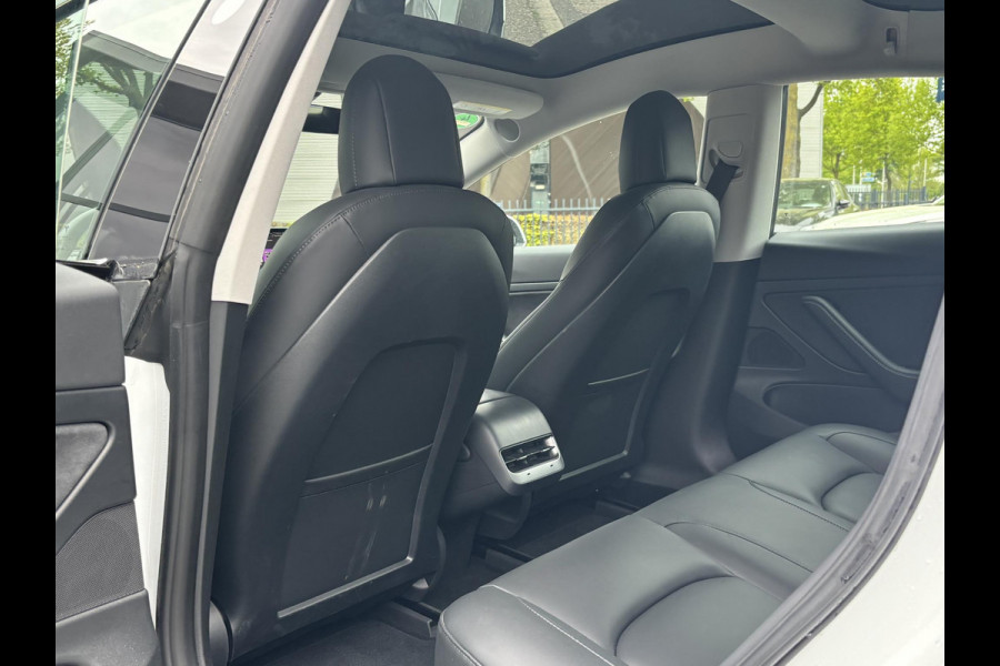 Tesla Model 3 Standard RWD Plus 60 kWh AUTOPILOT | LEDER | RIJKLAAR INCL. 12 MND. BOVAGGARANTIE