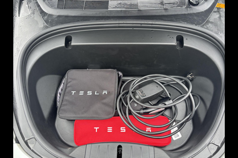 Tesla Model 3 Standard RWD Plus 60 kWh AUTOPILOT | LEDER | RIJKLAAR INCL. 12 MND. BOVAGGARANTIE