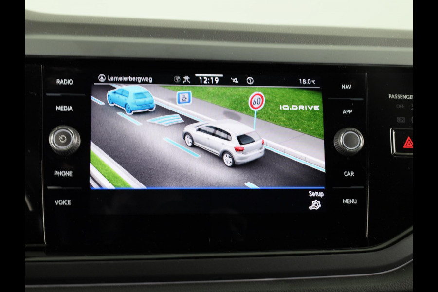 Volkswagen Polo 1.0 TSI R-Line Business | Camera | Clima | Stoelverwarming | Navigatie |
