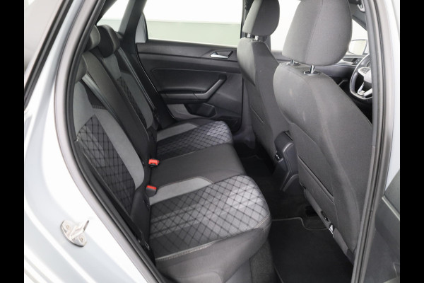 Volkswagen Polo 1.0 TSI R-Line Business | Camera | Clima | Stoelverwarming | Navigatie |