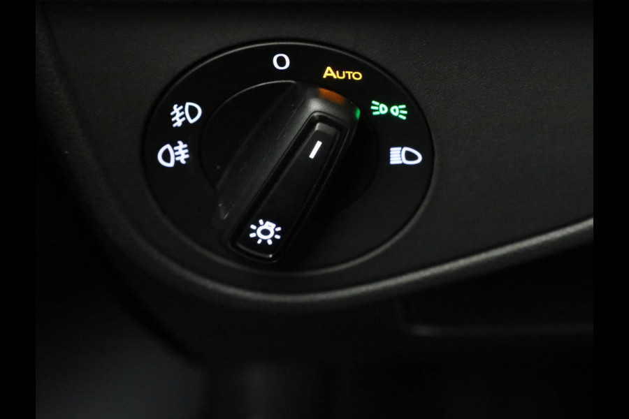 Volkswagen Polo 1.0 TSI R-Line Business | Camera | Clima | Stoelverwarming | Navigatie |