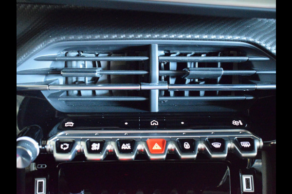 Peugeot 2008 1.2 PureTech 100 Allure ACHTERUITRIJCAMERA MET SENSOREN | NAVIGATIE & CARPLAY | E.C.C. |