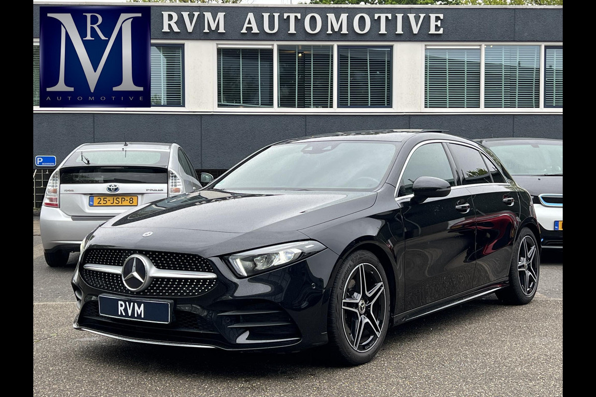 Mercedes-Benz A-Klasse 200 Business Solution AMG PANO | AMBILIGHT | CAMERA | RIJKLAAR INCL. 12 MND. BOVAGGARANTIE Mercedes-Benz A-Klasse 200 Business Solution AMG PANO | AMBILIGHT | CAMERA | RIJKLAAR INCL. 12 MND. BOVAGGARANTIE