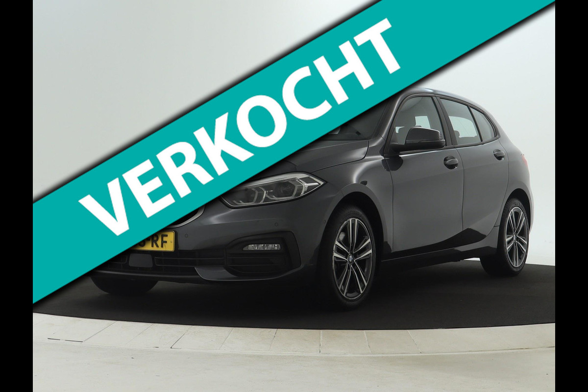 BMW 1-serie 118i Executive Edition CarPlay | Camera | Dealer onderhouden BMW 1-serie 118i Executive Edition CarPlay | Camera | Dealer onderhouden