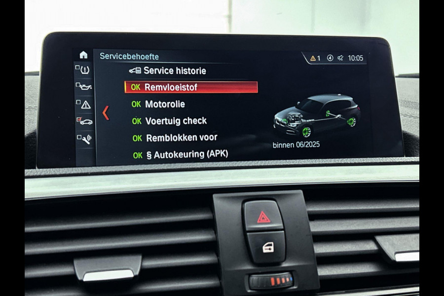 BMW 1-serie 118i Corporate Lease High Executive M-SportAutomaat (M-Pakket, GROOT-NAVIGATIE, STOELVERWARMING, DEALER ONDERHOUDEN)
