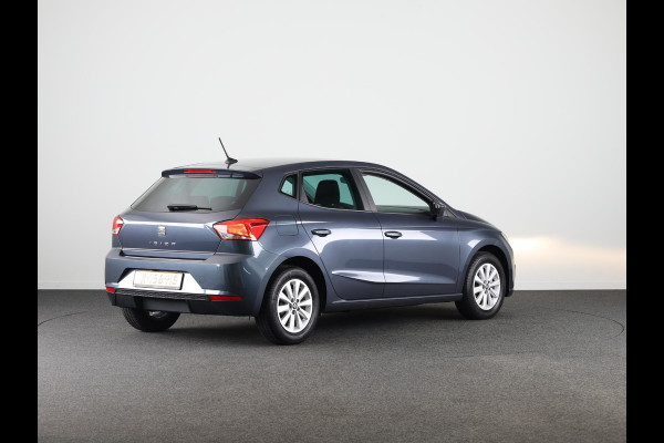 Seat Ibiza 1.0 TSI Style Business Intense 95pk | Navigatie | Lichtmetalen velgen | Cruise controle | Parkeersensoren achter
