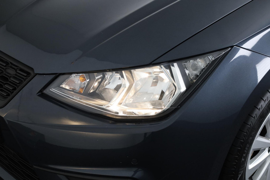 Seat Ibiza 1.0 TSI Style Business Intense 95pk | Navigatie | Lichtmetalen velgen | Cruise controle | Parkeersensoren achter