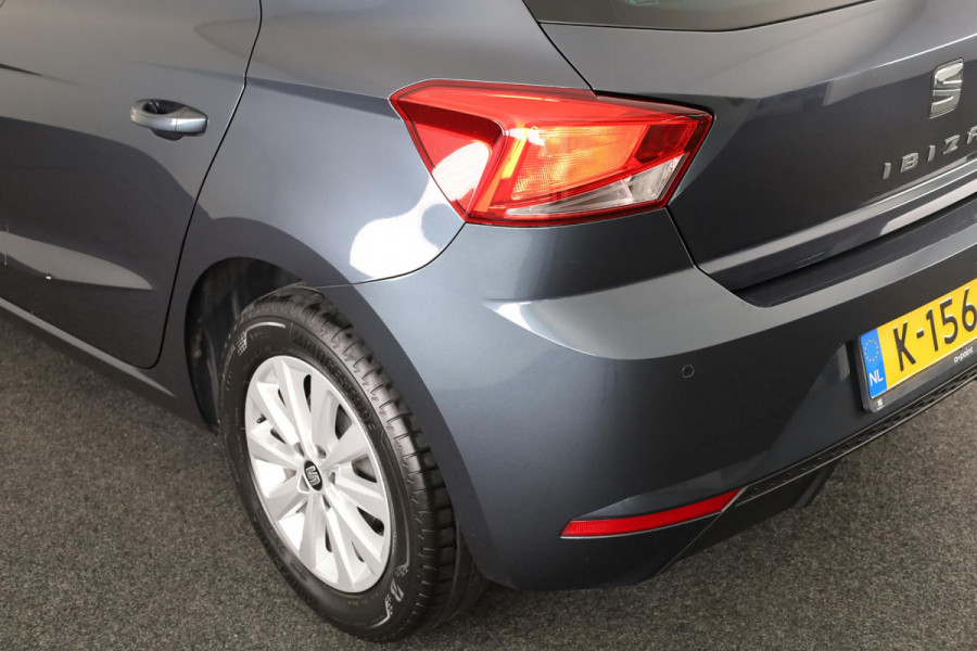 Seat Ibiza 1.0 TSI Style Business Intense 95pk | Navigatie | Lichtmetalen velgen | Cruise controle | Parkeersensoren achter