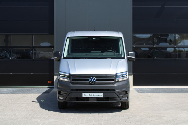 Volkswagen Crafter 35 2.0 TDI L3H2 177pk - Facelift - Navigatie - LED - Geveerde stoel - Virtual cockpit - Camera - Verwarmd stuur - Stoelverwarmin