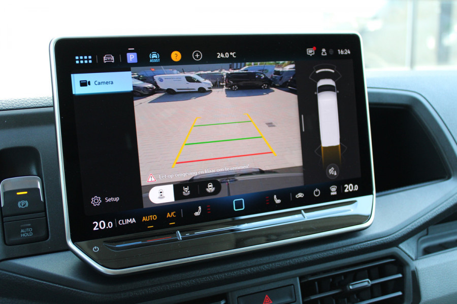 Volkswagen Crafter 35 2.0 TDI L3H2 177pk - Facelift - Navigatie - LED - Geveerde stoel - Virtual cockpit - Camera - Verwarmd stuur - Stoelverwarmin