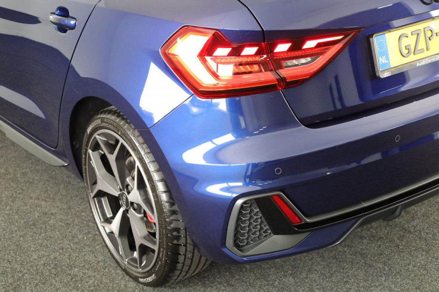 Audi A1 Sportback 30 TFSI S edition 116pk | Dynamiekpakket | 18 inch lichtmetalen velgen | Optiekpakket zwart plus