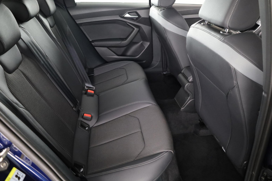 Audi A1 Sportback 30 TFSI S edition 116pk | Dynamiekpakket | 18 inch lichtmetalen velgen | Optiekpakket zwart plus