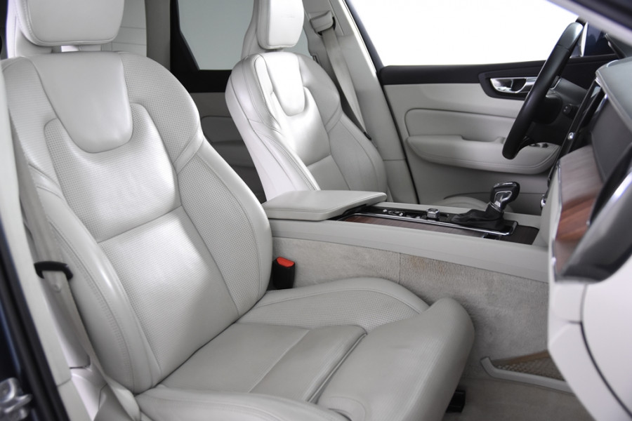 Volvo XC60 2.0 T4 Inscription *1ste Eigenaar*Leer*Full Options*