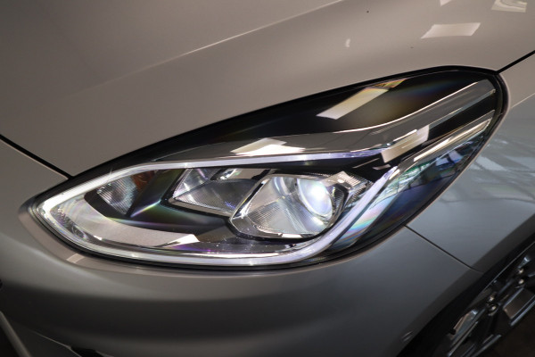 Ford Fiesta 1.0 EcoBoost ST-Line X Navigatie B&O geluidsinstallatie 17LMV Cruise Control stoel/ stuurverwarming 24 maanden garantie mogelijk (*vraag naar de voorwaarden)