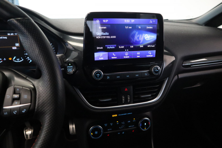Ford Fiesta 1.0 EcoBoost ST-Line X Navigatie B&O geluidsinstallatie 17LMV Cruise Control stoel/ stuurverwarming 24 maanden garantie mogelijk (*vraag naar de voorwaarden)