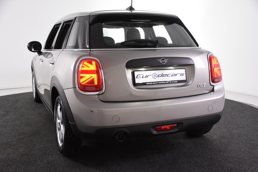 MINI Mini 1.5 One *1ste Eigenaar*Navigatie*Stoelverwarming*Parkassist*