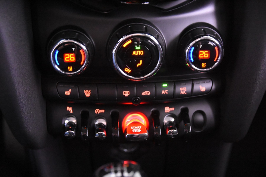MINI Mini 1.5 One *1ste Eigenaar*Navigatie*Stoelverwarming*Parkassist*