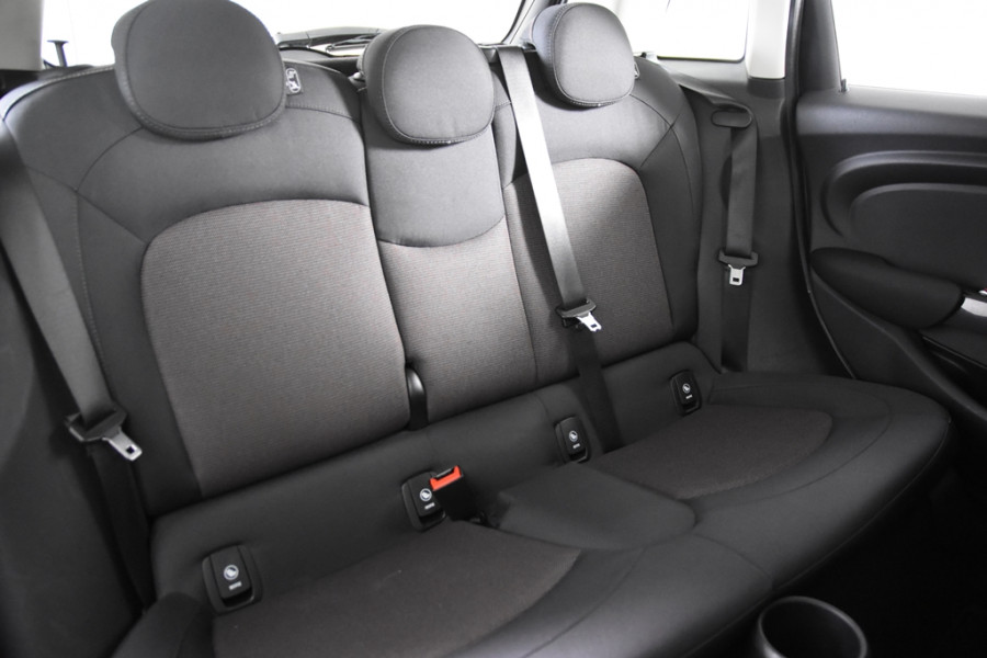 MINI Mini 1.5 One *1ste Eigenaar*Navigatie*Stoelverwarming*Parkassist*