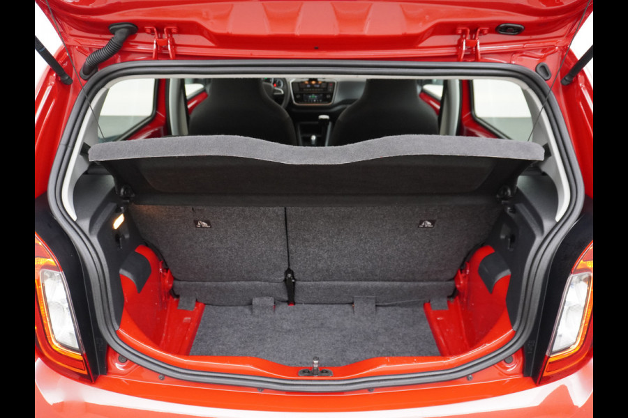 Škoda Citigo e-iV EV 36kWh Climate Control Bluetooth Verkeersborddetectie Led Esp Smartphone integratie Rijstrooksensor Verkeersbord detectie Ambition Grote Accu! Garantie op de accu tot 19-03-2028/160.000km. 1.235kg licht!