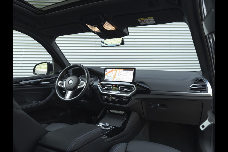 BMW iX3 High Executive - Pano - Driving Ass Prof - Head-up