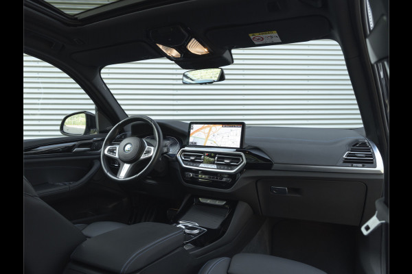 BMW iX3 High Executive - Pano - Driving Ass Prof - Head-up