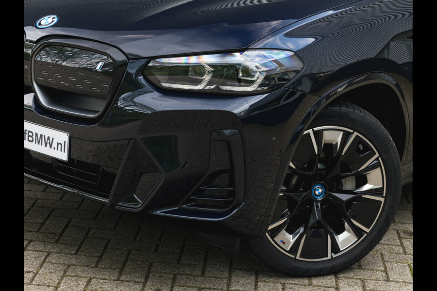 BMW iX3 High Executive - Pano - Driving Ass Prof - Head-up