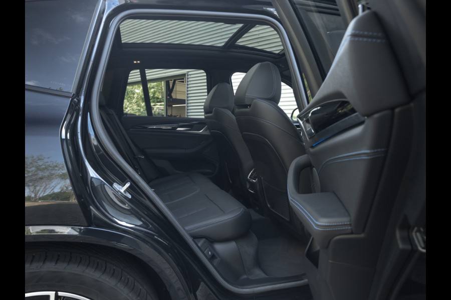 BMW iX3 High Executive - Pano - Driving Ass Prof - Head-up