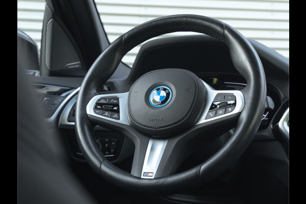 BMW iX3 High Executive - Pano - Driving Ass Prof - Head-up