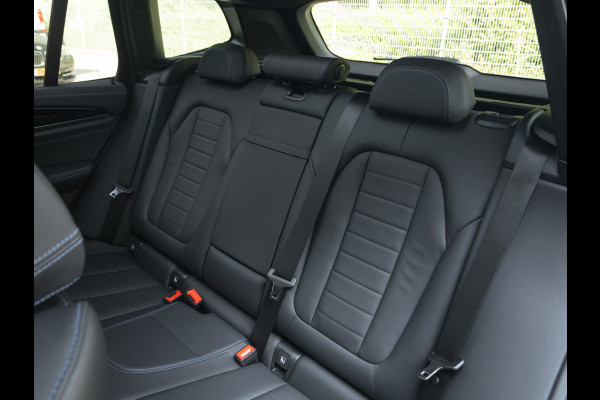 BMW iX3 High Executive - Pano - Driving Ass Prof - Head-up