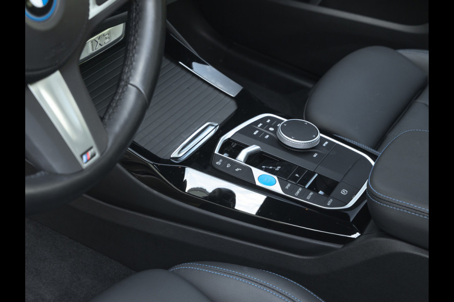 BMW iX3 High Executive - Pano - Driving Ass Prof - Head-up