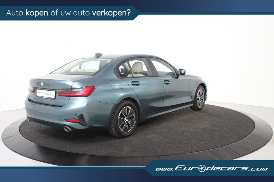 BMW 3 Serie 318i Luxury *1ste Eigenaar*Leer*Navigatie*Stoelverwarming*Parkassist*