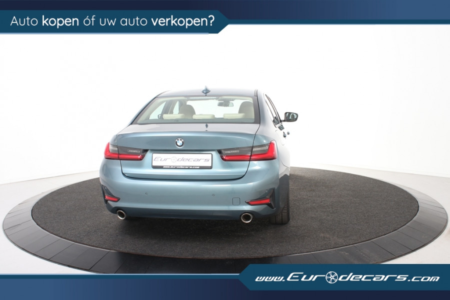 BMW 3 Serie 318i Luxury *1ste Eigenaar*Leer*Navigatie*Stoelverwarming*Parkassist*