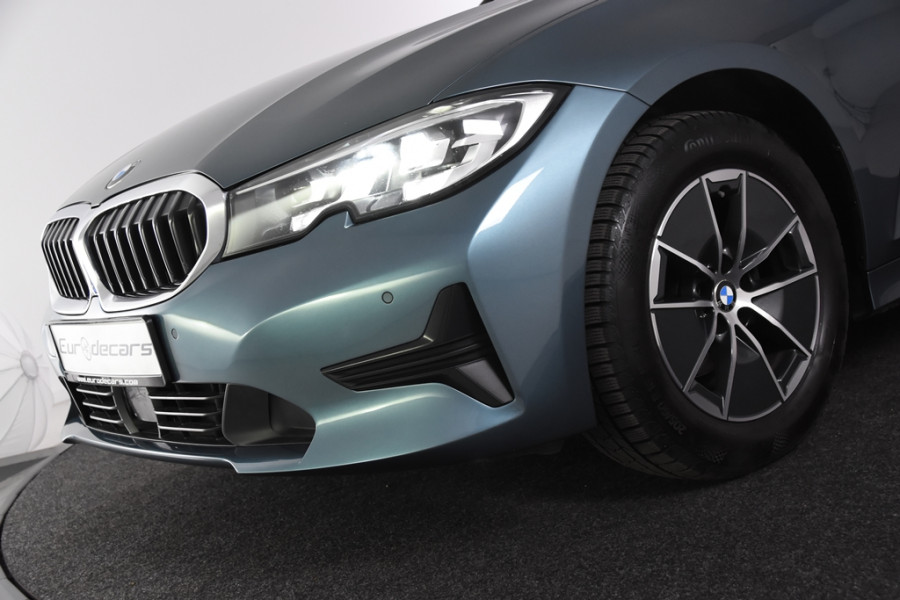 BMW 3 Serie 318i Luxury *1ste Eigenaar*Leer*Navigatie*Stoelverwarming*Parkassist*