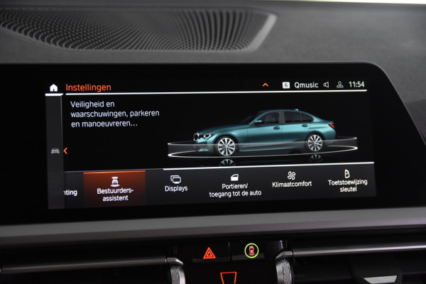 BMW 3 Serie 318i Luxury *1ste Eigenaar*Leer*Navigatie*Stoelverwarming*Parkassist*