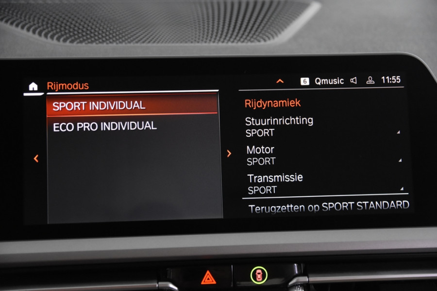 BMW 3 Serie 318i Luxury *1ste Eigenaar*Leer*Navigatie*Stoelverwarming*Parkassist*