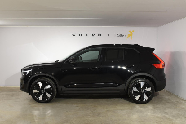 Volvo EX40 252PK Single Motor Extended Range Plus / Navigatie / 360 Camera / Stuur-Stoelverwarming / Adaptieve Cruisecontrol / LM Velgen / Trekhaak /