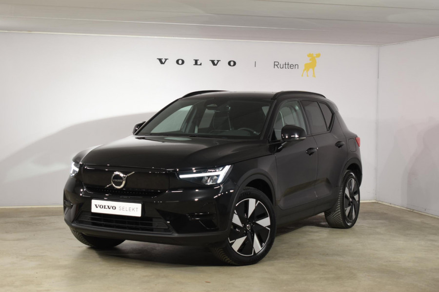 Volvo XC40 252PK Single Motor Extended Range Plus / Navigatie / Camera / Parkeersensoren / Adaptieve Cruisecontrol / Stuur-Stoelverwarming / LM Velgen / Trekhaak /