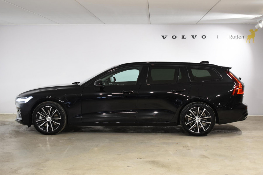 Volvo V60 T6 350PK AWD Ultra Dark / Navigatie / Adaptieve Cruisecontrol / Elektrische Stoelen / Harman Kardon / LM Velgen / Trekhaak /
