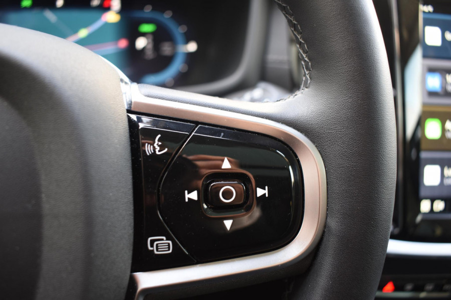 Volvo V60 T6 350PK AWD Ultra Dark / Navigatie / Adaptieve Cruisecontrol / Elektrische Stoelen / Harman Kardon / LM Velgen / Trekhaak /