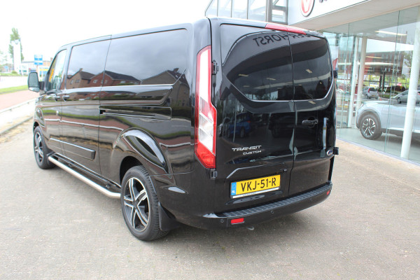 Ford Transit Custom 300 2.0-130pk TDCI L2H1 Limited AUTOMAAT ! Keurige nette en luxe Ford Transit Custom, slechts 47.000km !. Airco, schuifdeur li+re, LM wielen, stoel-, spiegel- en voorraamverw., side en lane assist, 3-zits, navigatie, telefoonvoorb., camera, pdc v+a, cruise cntrl etc.