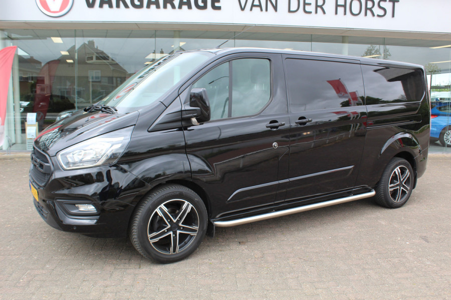 Ford Transit Custom 300 2.0-130pk TDCI L2H1 Limited AUTOMAAT ! Keurige nette en luxe Ford Transit Custom, slechts 47.000km !. Airco, schuifdeur li+re, LM wielen, stoel-, spiegel- en voorraamverw., side en lane assist, 3-zits, navigatie, telefoonvoorb., camera, pdc v+a, cruise cntrl etc.