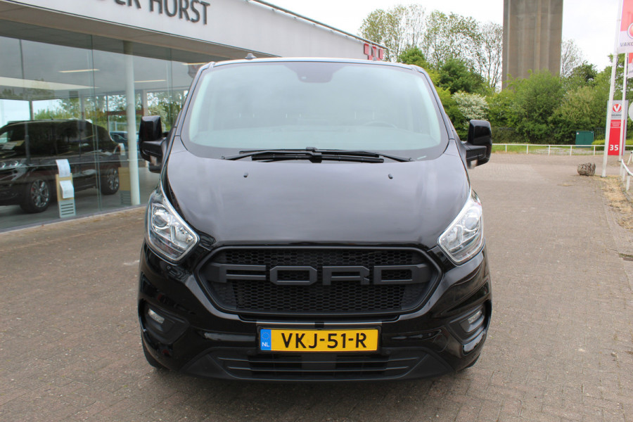 Ford Transit Custom 300 2.0-130pk TDCI L2H1 Limited AUTOMAAT ! Keurige nette en luxe Ford Transit Custom, slechts 47.000km !. Airco, schuifdeur li+re, LM wielen, stoel-, spiegel- en voorraamverw., side en lane assist, 3-zits, navigatie, telefoonvoorb., camera, pdc v+a, cruise cntrl etc.